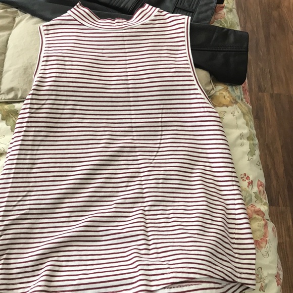 sleeveless mock turtleneck